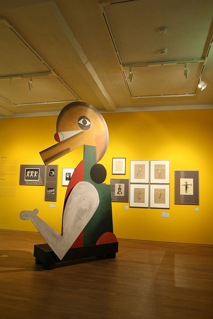 Erich Mende's Bühnenfigur von 1930, gesehen bei