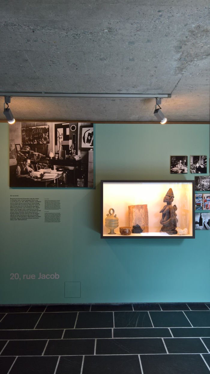 Objekte aus Le Corbusiers Wohnung in der 20, Rue Jacob, gesehen bei
